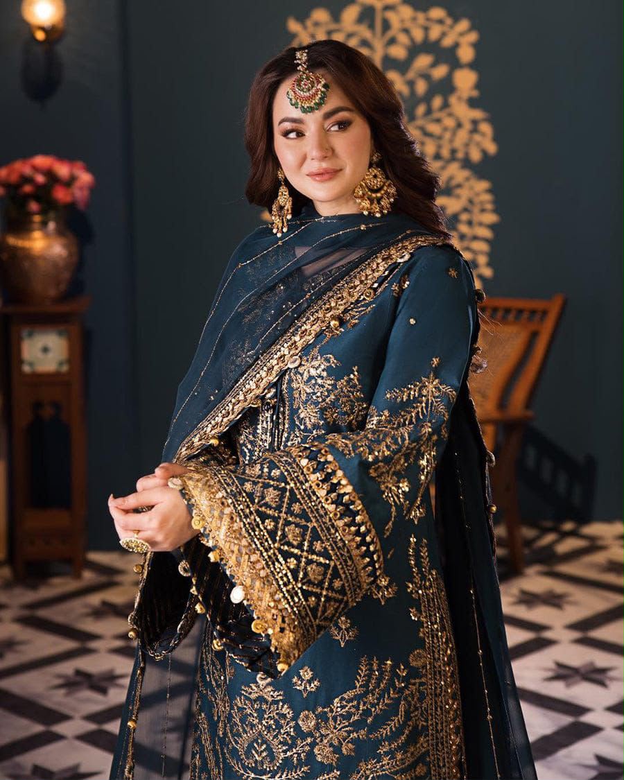 Asim Jofa Chiffon Embroidered 3PC Suit – Zari & Sequins